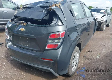 2020 Chevrolet Sonic Fwd 1Fl 5-Door from USA, damaged, VIN 1G1JG6SB3L4121161